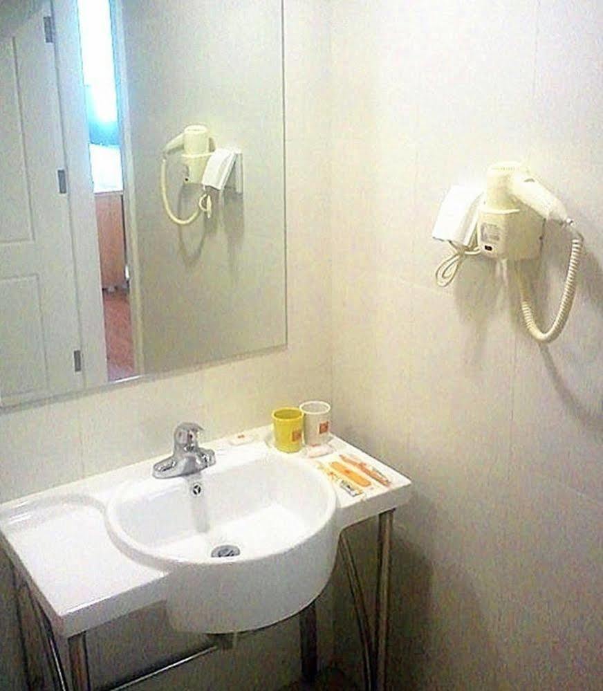 Hongjialou Home Inn المظهر الخارجي الصورة